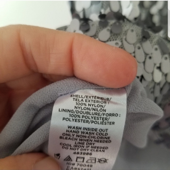 Ann Taylor Silver Sequence TopShort Sleeve - Picture 9 of 10